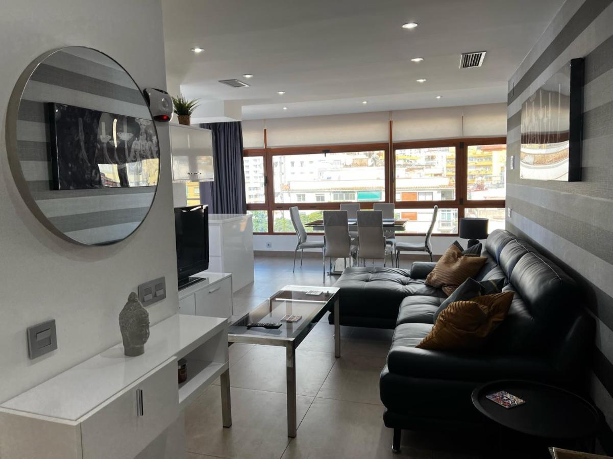 Modern Apartment In La Nogalera Torremolinos Bagian luar foto