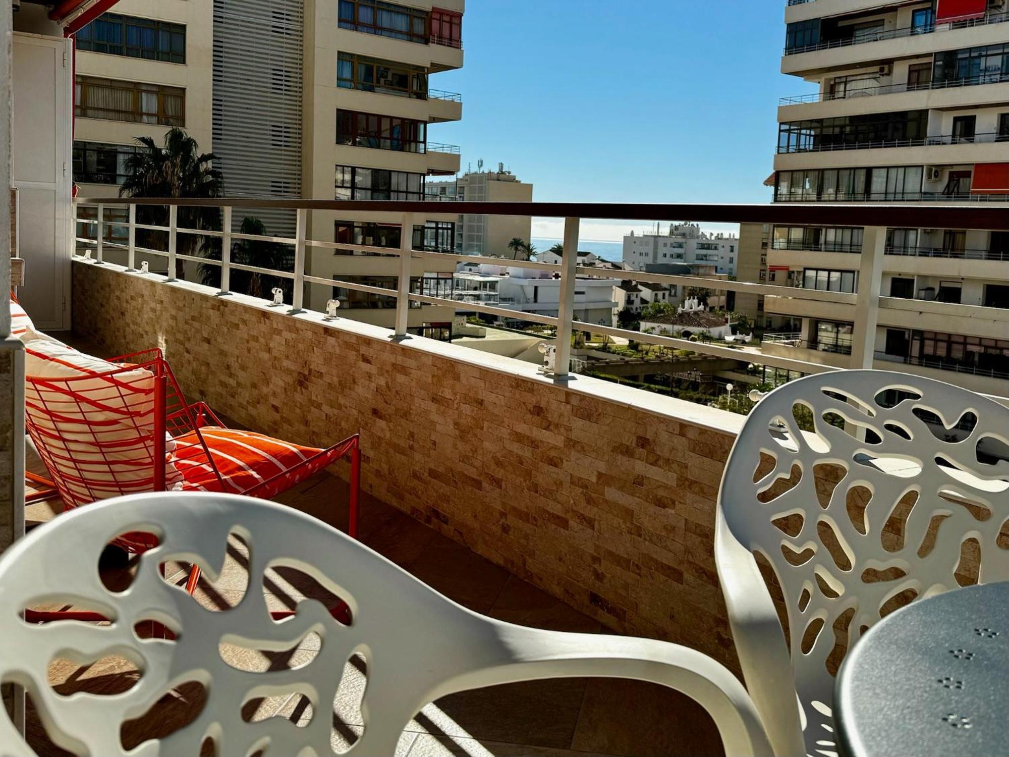 Modern Apartment In La Nogalera Torremolinos Bagian luar foto